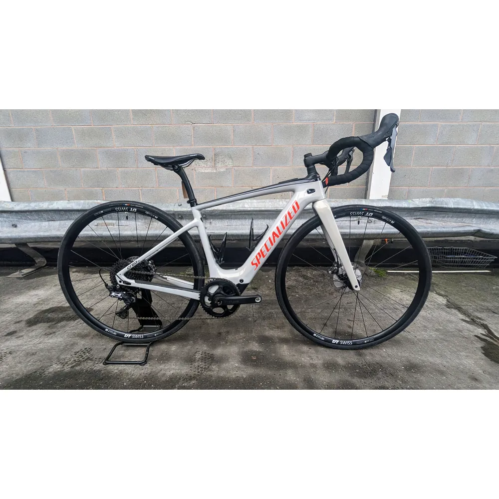 2nd Hand Specialized Creo SL Comp Carbon Small 2021 Gloss Dove Grey/Rocket Red